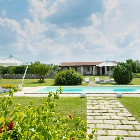 Masseria 30 Mogge Alojamento de Turismo Rural *